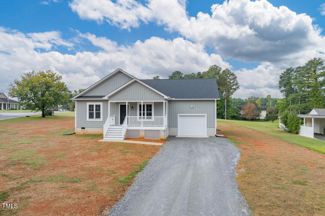 11 Longwood Dr.
