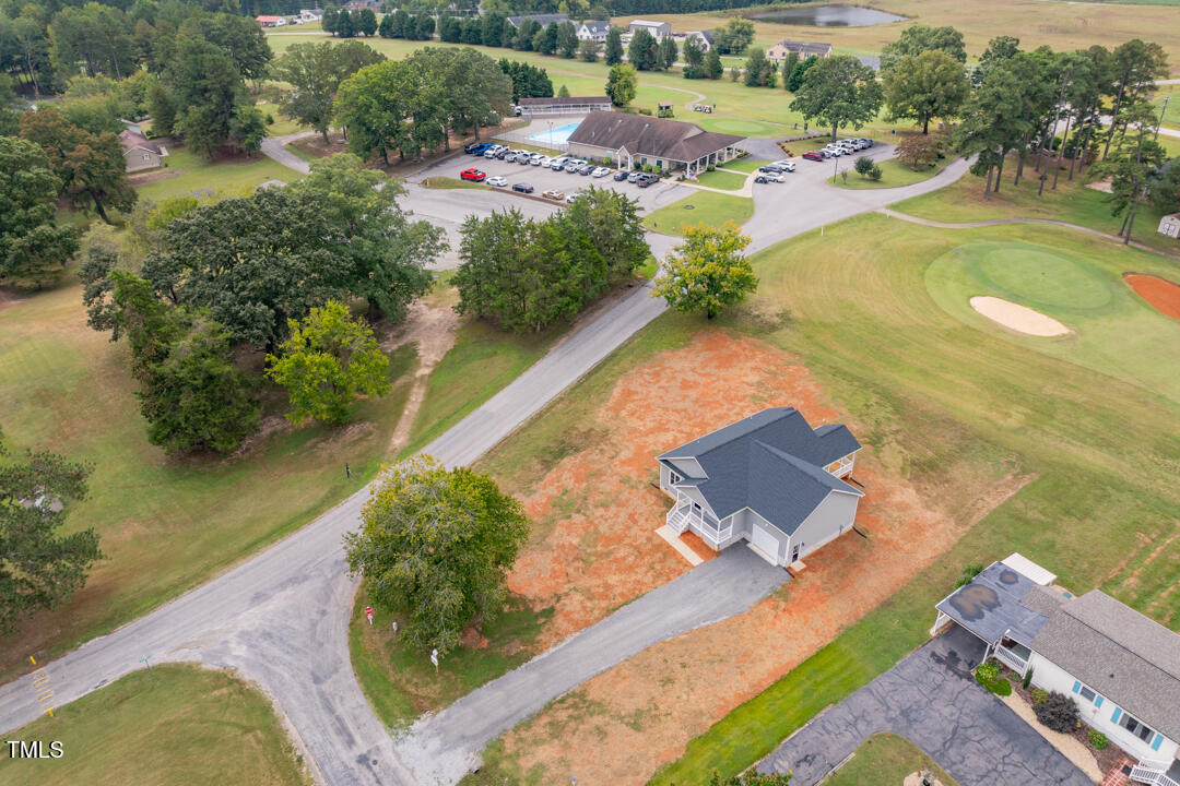 11 Longwood Dr.