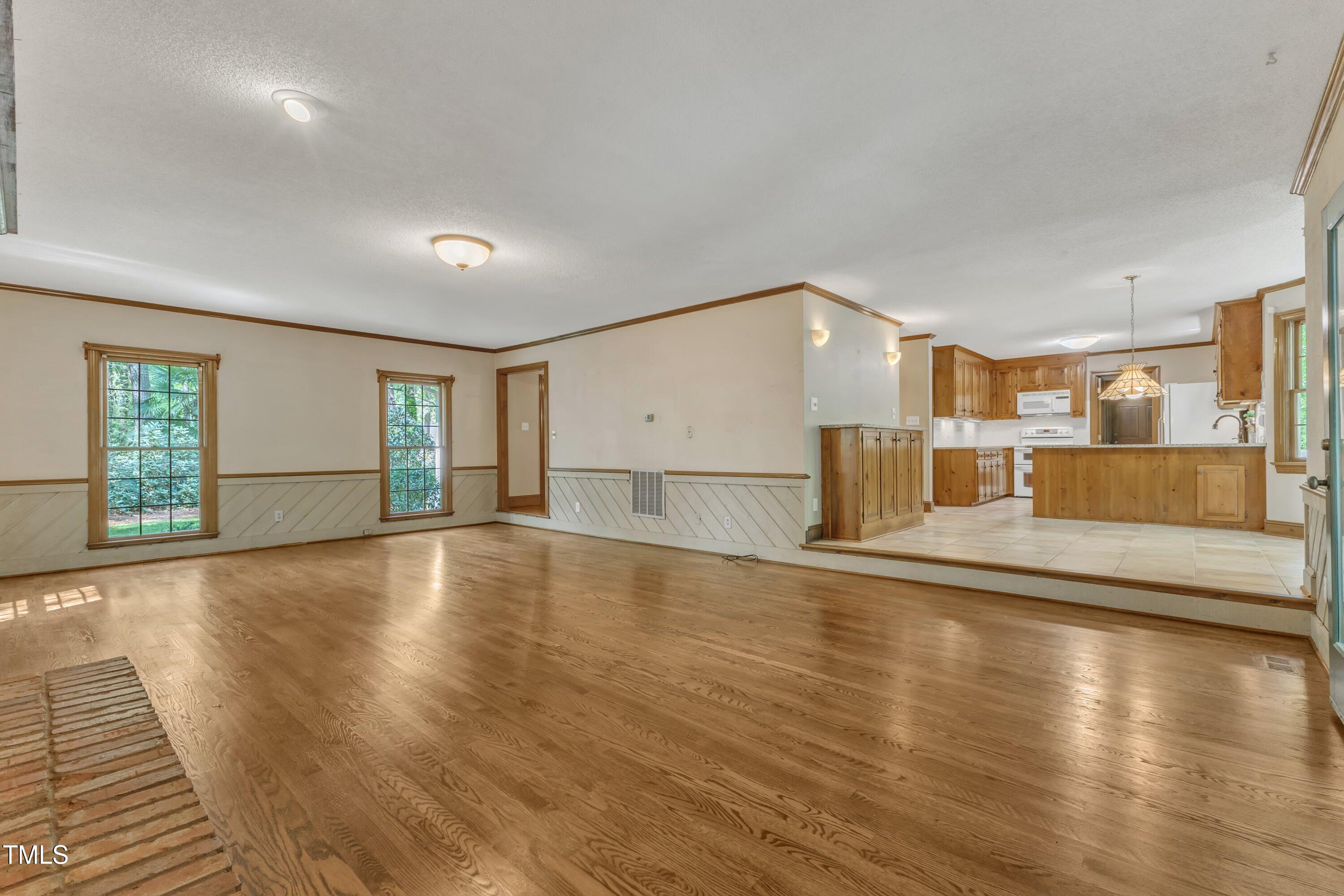 108 Maplewood Drive