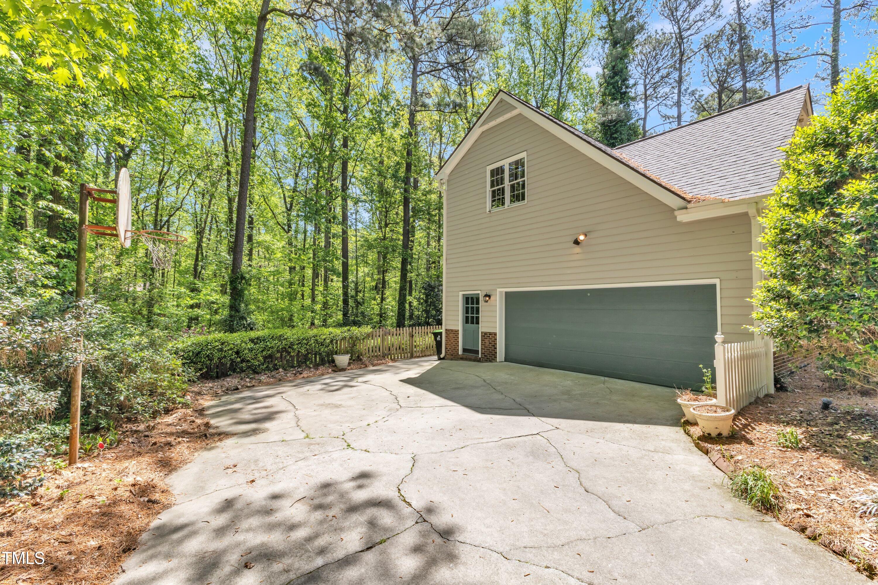 108 Maplewood Drive