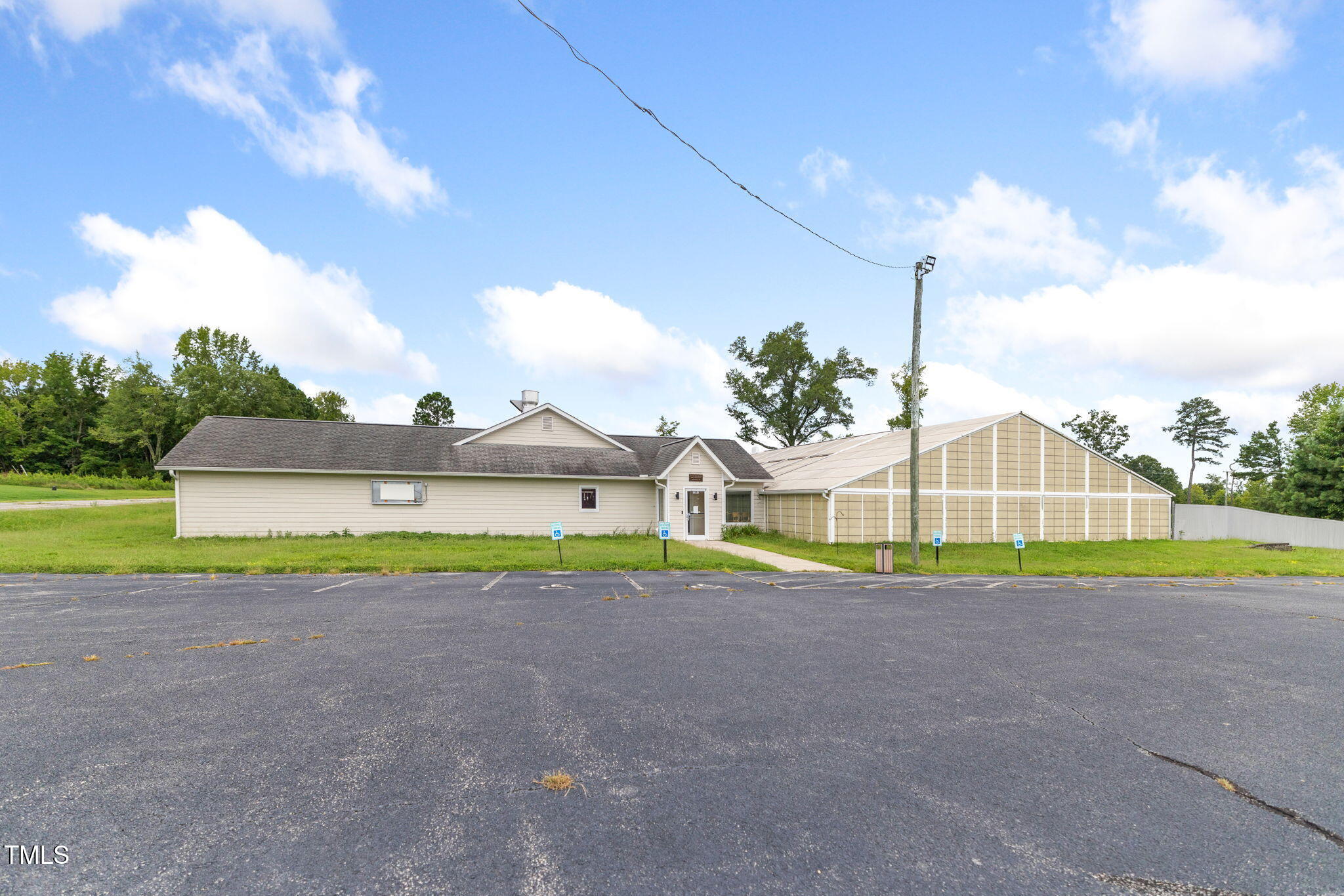 1201 W Danville Street