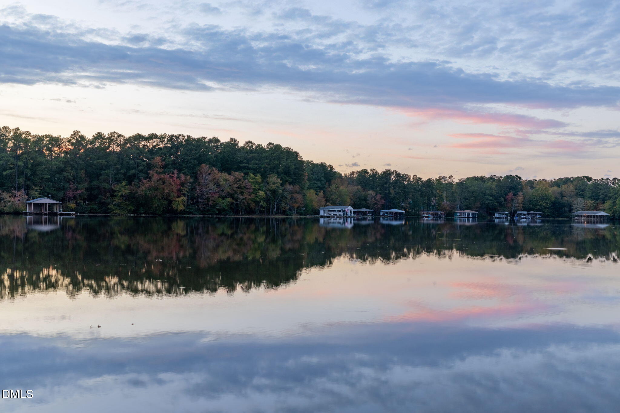 225 Roanoke Bend