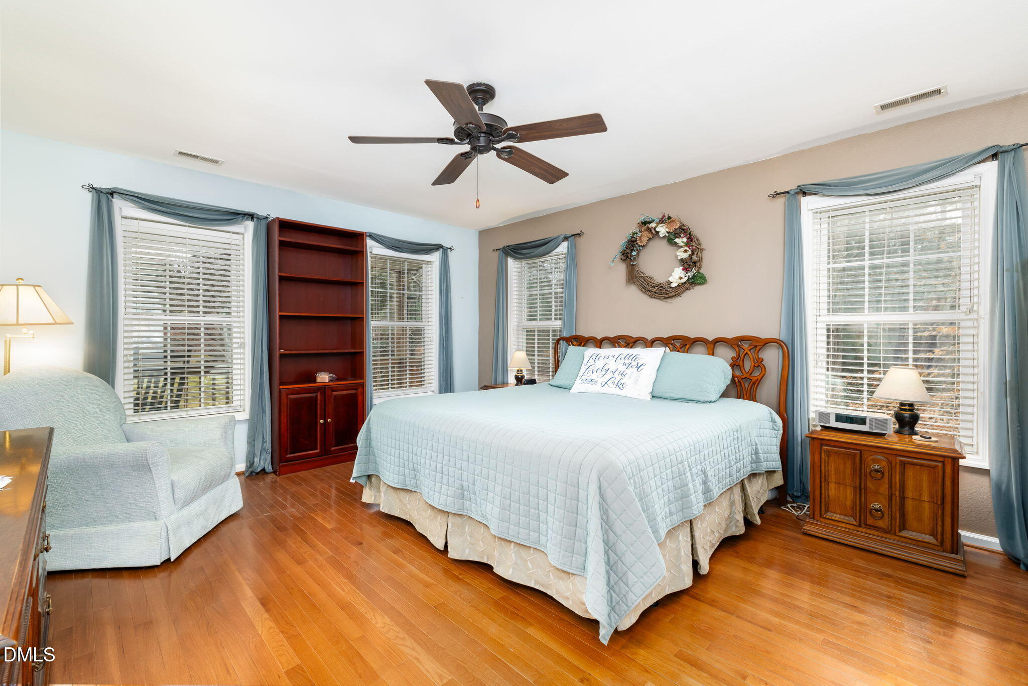 845 Lees Point Drive