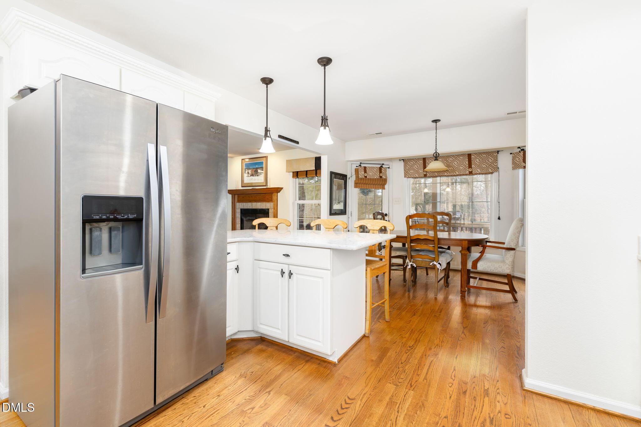 845 Lees Point Drive