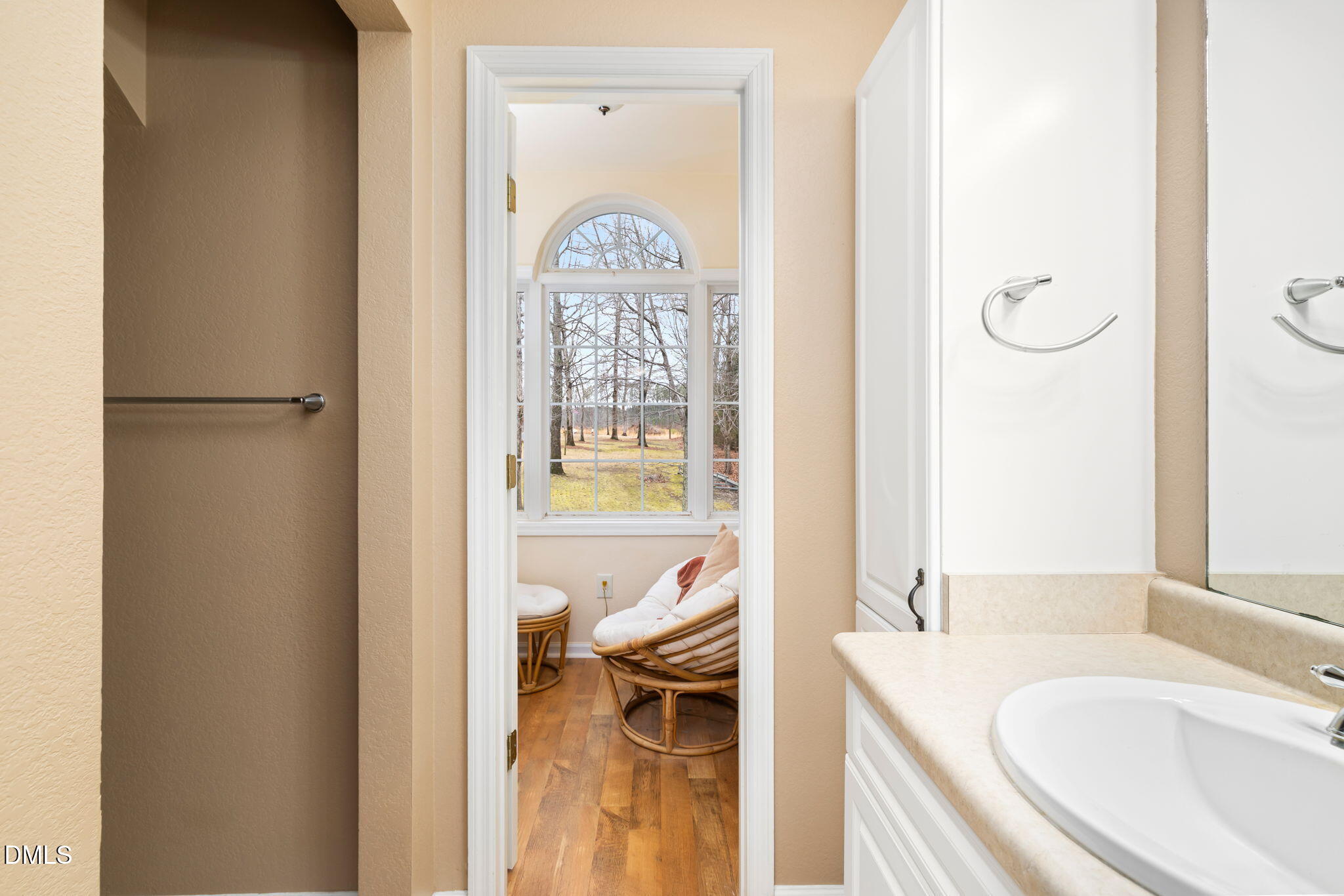 845 Lees Point Drive