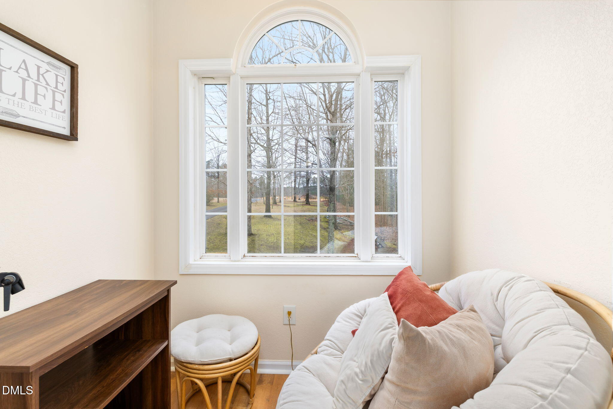 845 Lees Point Drive