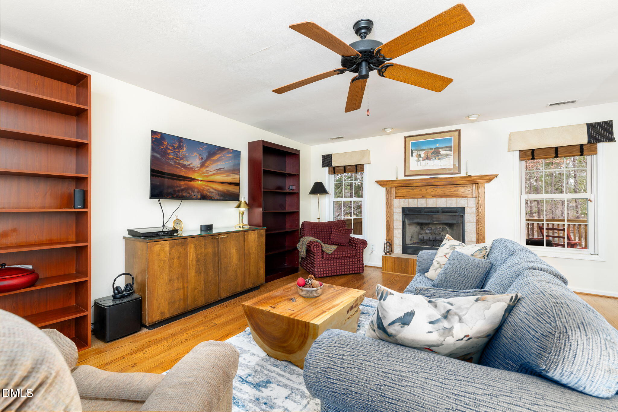 845 Lees Point Drive