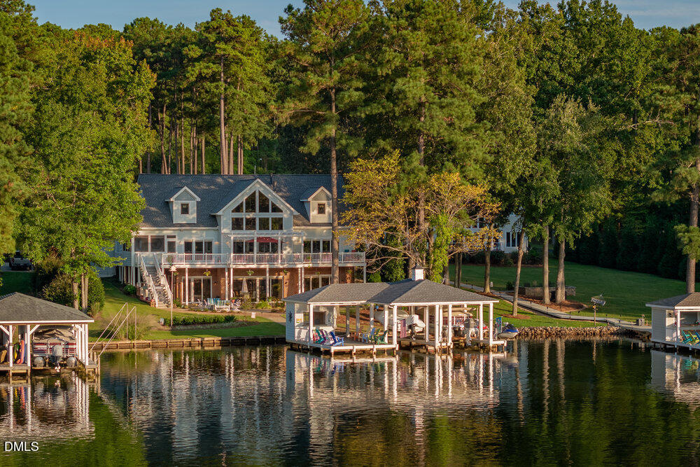 54 Stonecrop Circle