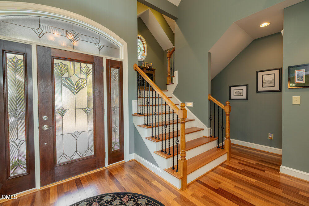 54 Stonecrop Circle