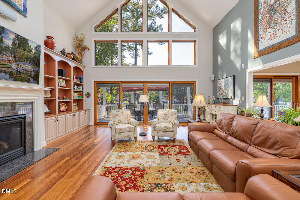 54 Stonecrop Circle