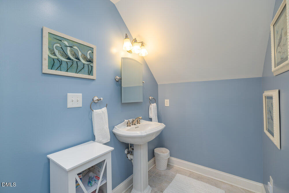 54 Stonecrop Circle