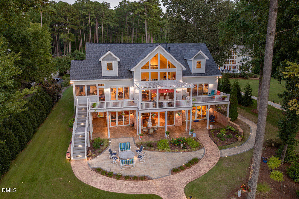 54 Stonecrop Circle