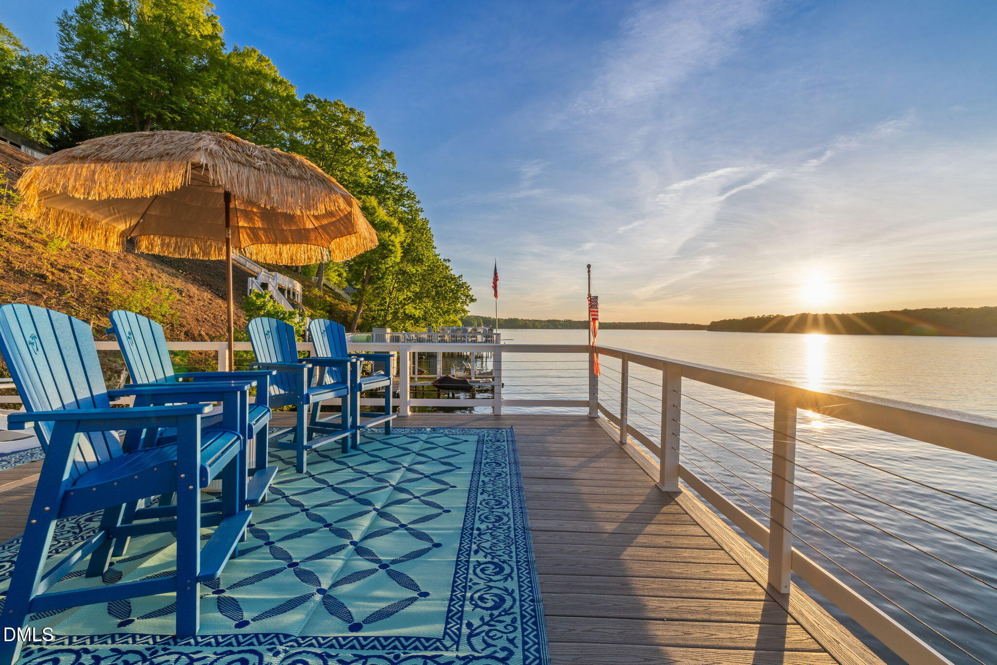 348 Harbor Drive