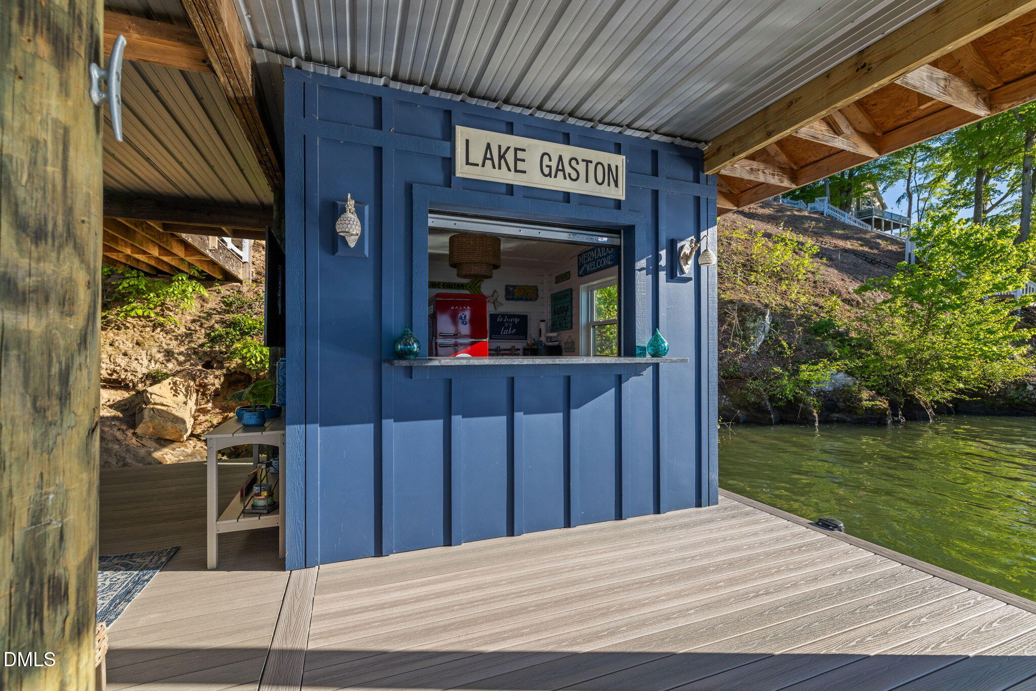 348 Harbor Drive