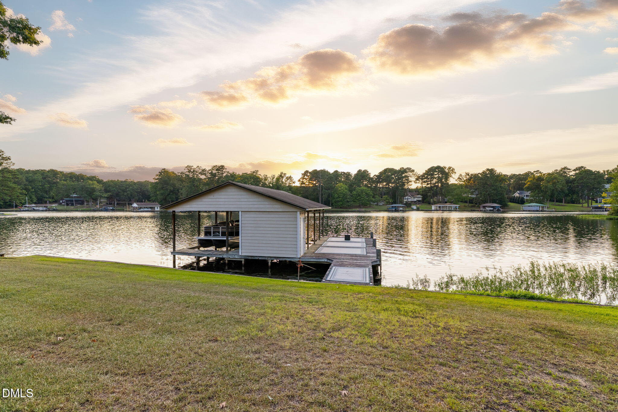 465 Golf Course Road