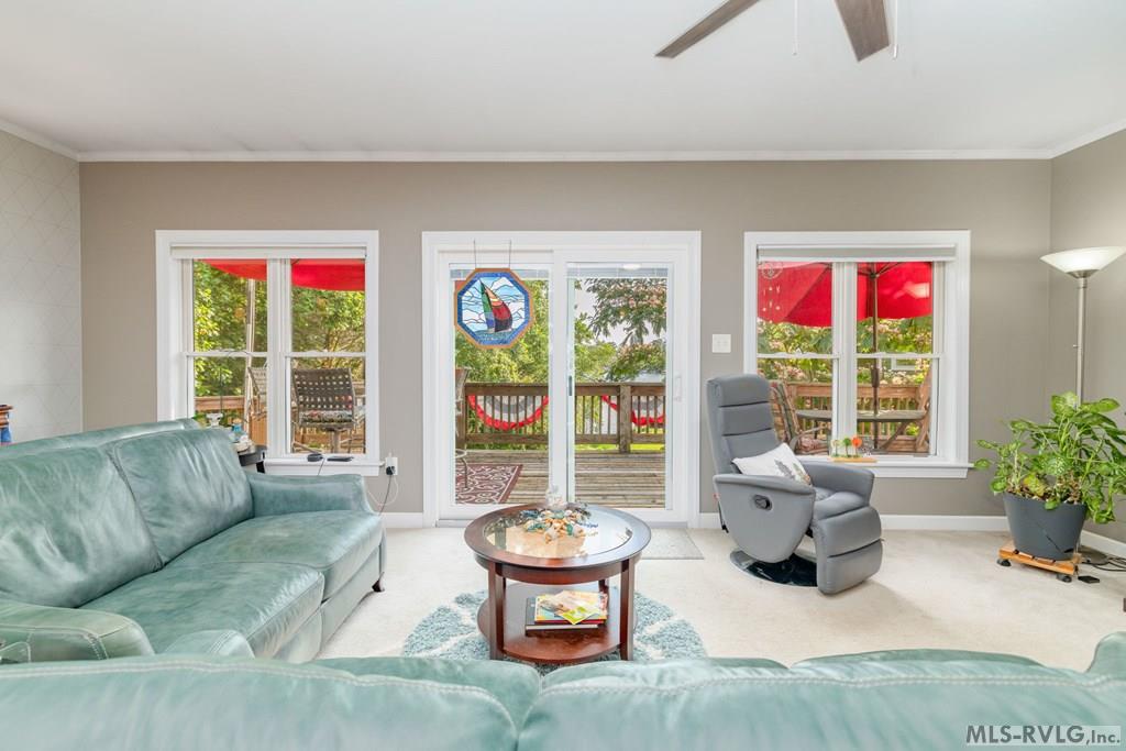 111 Sunset Circle