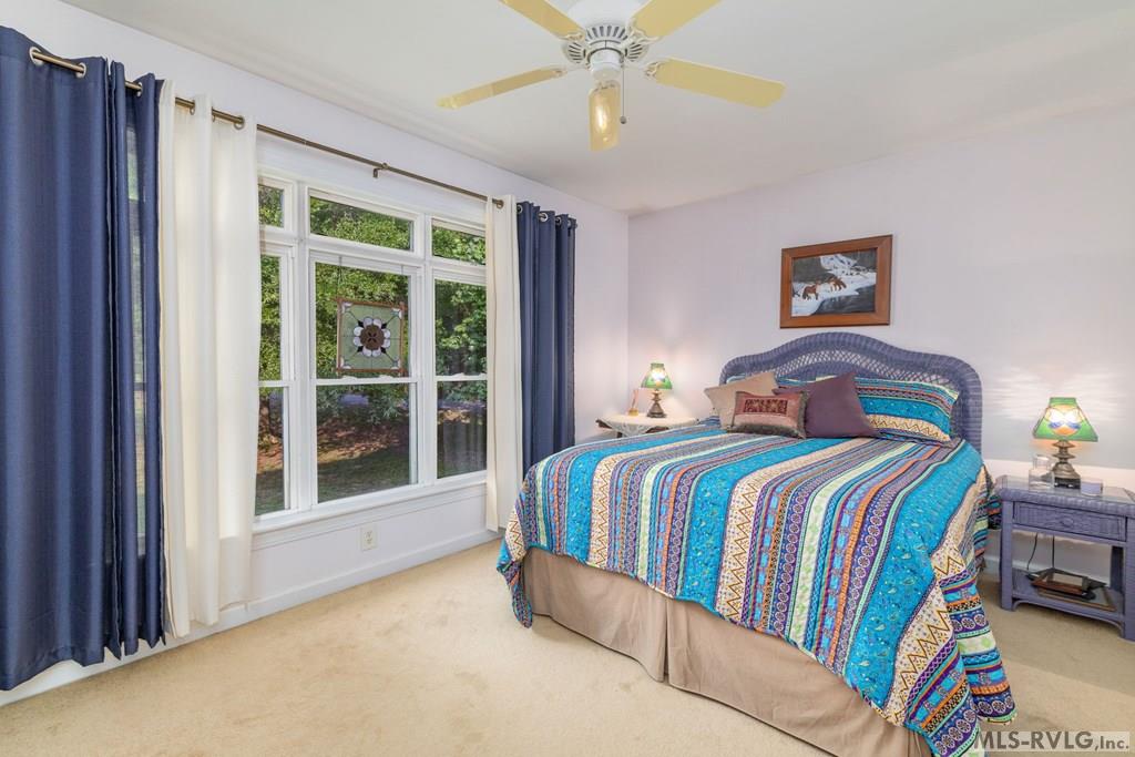 111 Sunset Circle