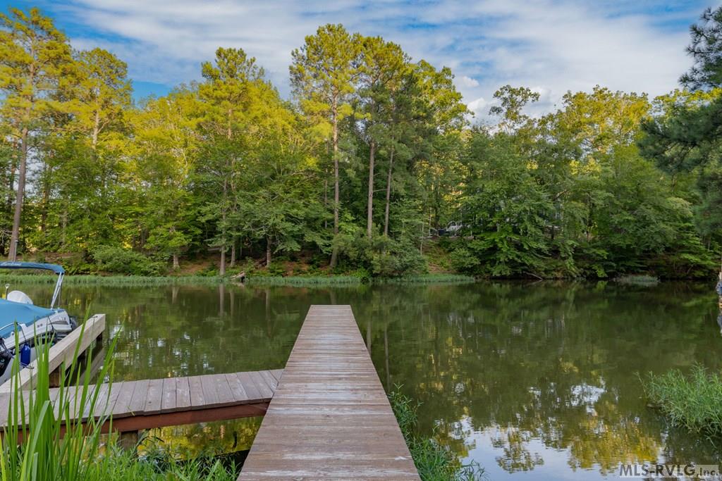 212 River Forest Dr
