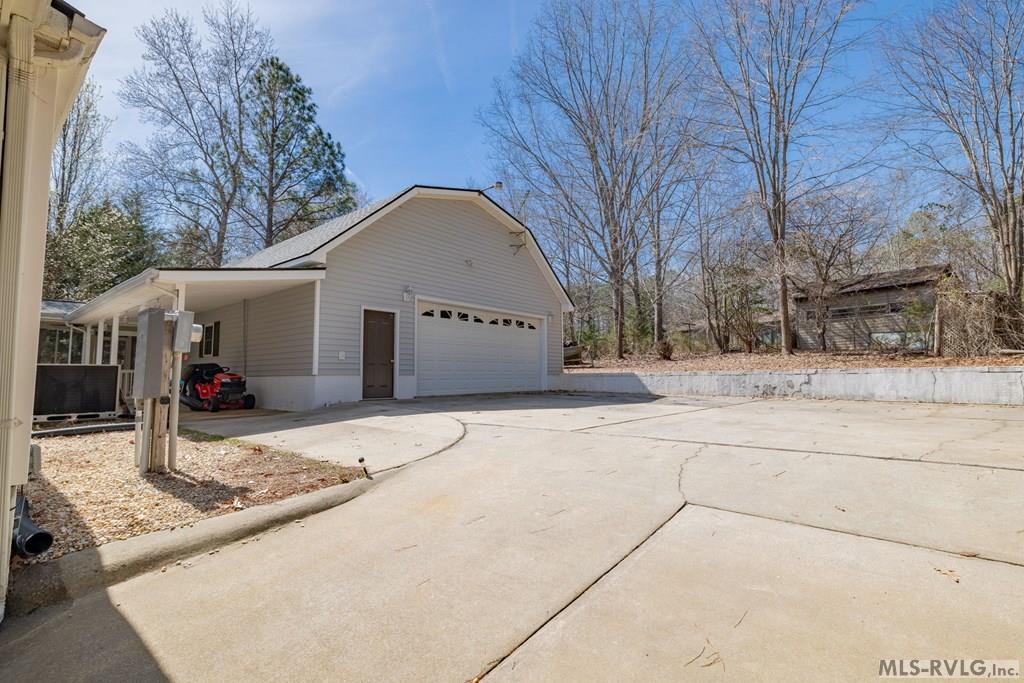 170 Windward Drive