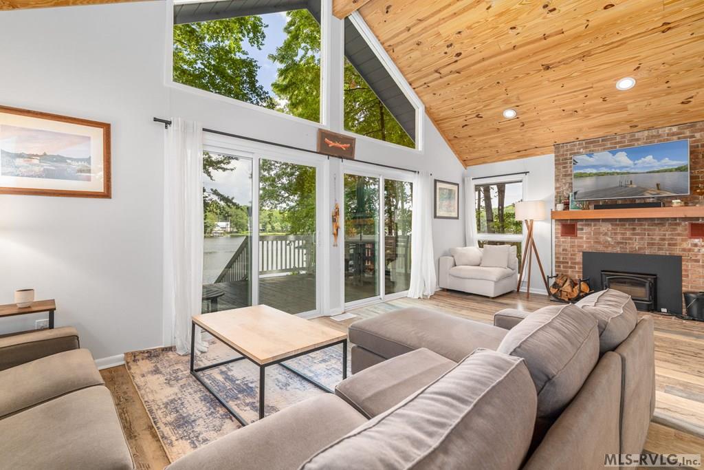 186 Songbird Creek Rd
