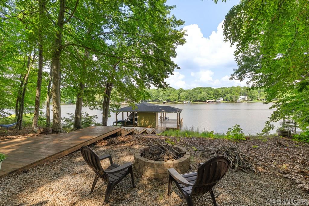 186 Songbird Creek Rd