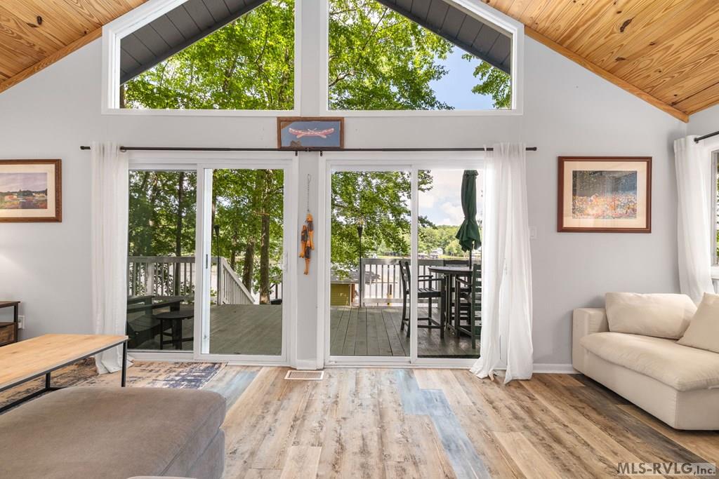 186 Songbird Creek Rd