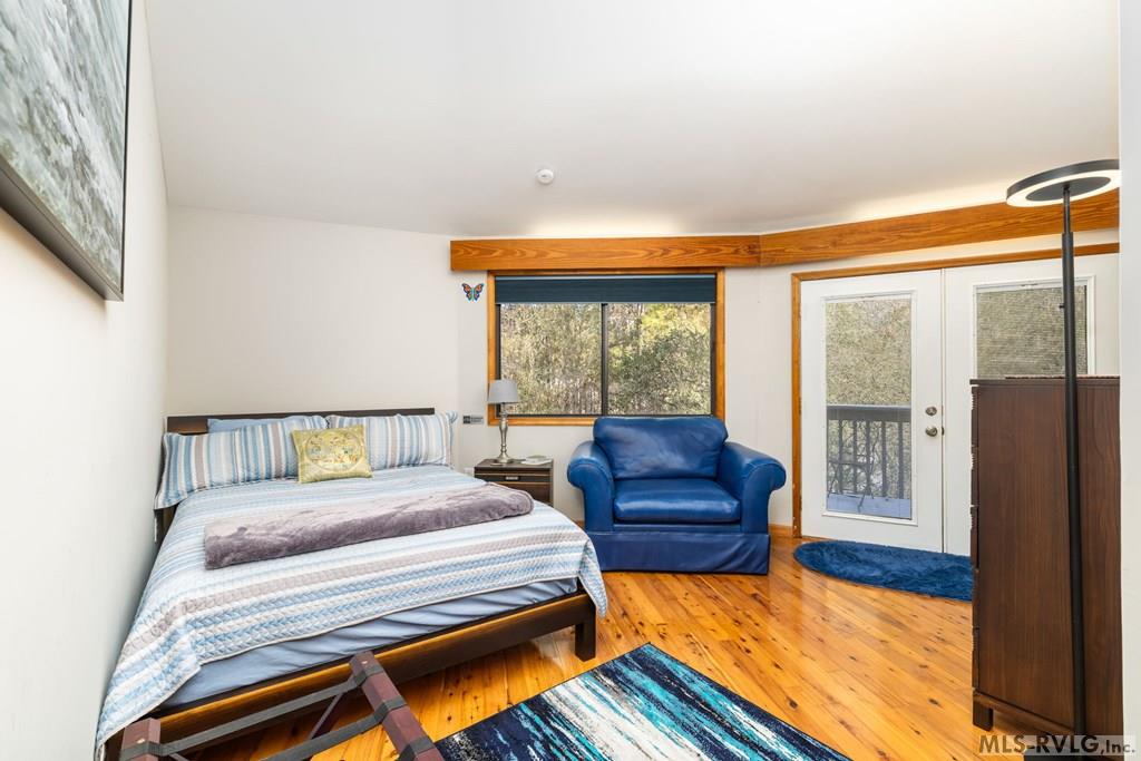 878 Anchor Drive