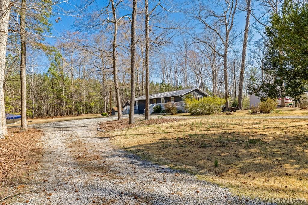 185 N. Holiday Dr.