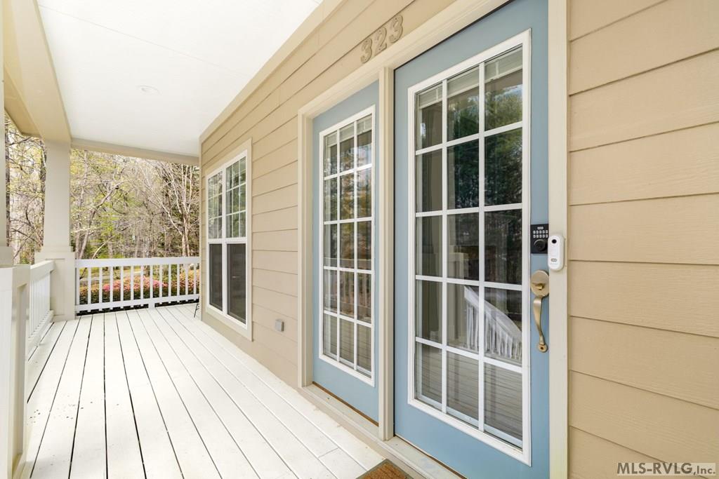 323 River Forest Dr.