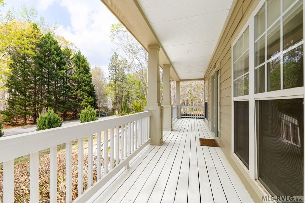 323 River Forest Dr.