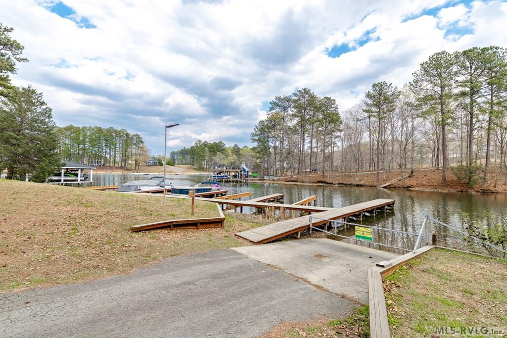 323 River Forest Dr.