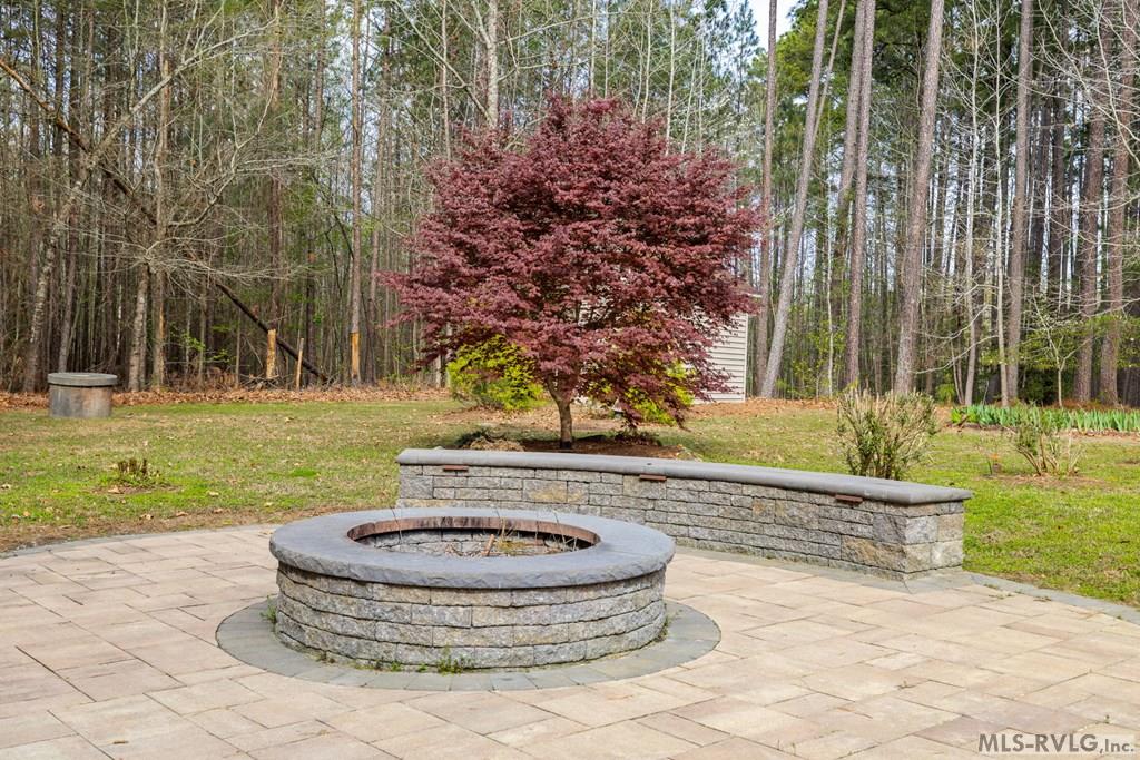 139 Country Club Dr.