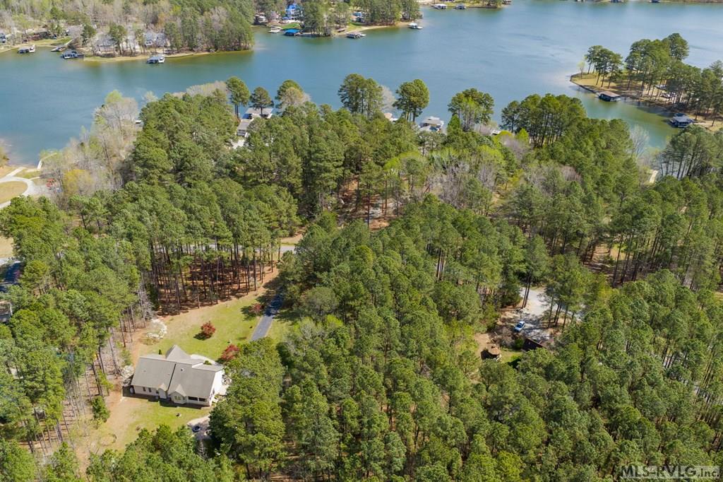 139 Country Club Dr.