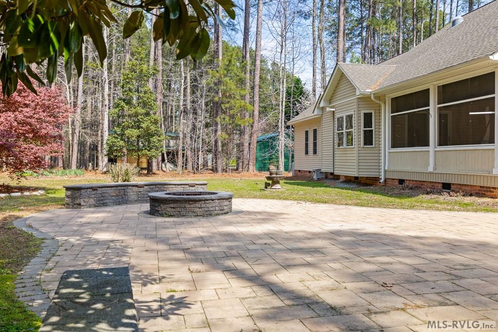 139 Country Club Dr.