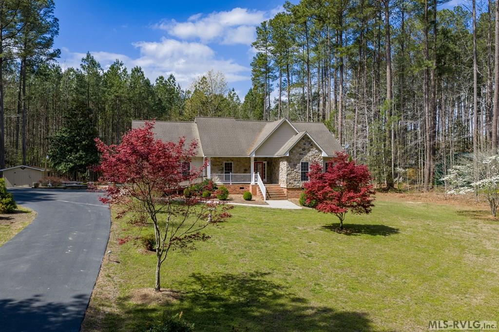 139 Country Club Dr.