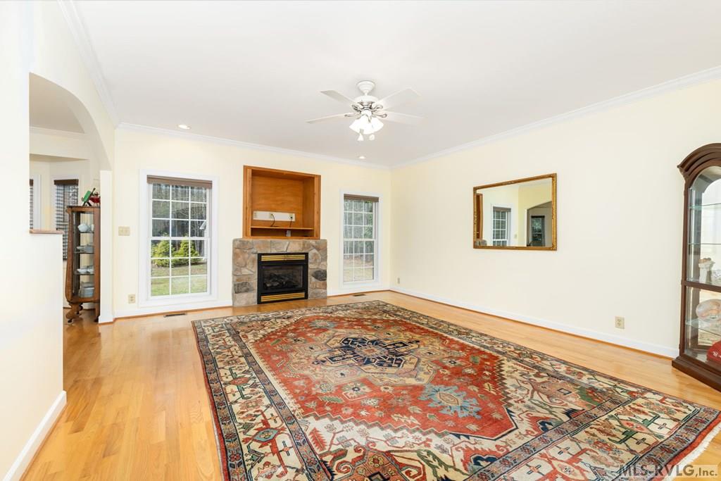 139 Country Club Dr.