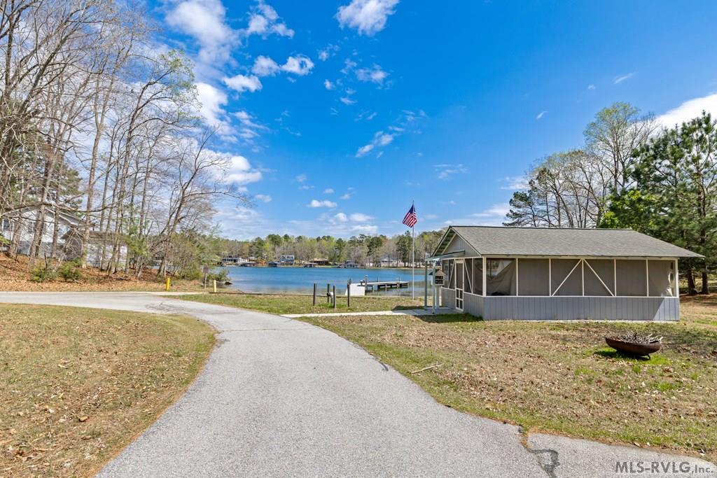 139 Country Club Dr.