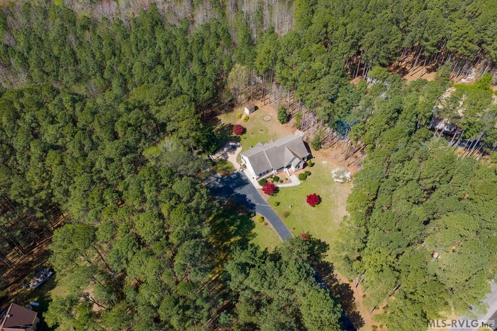 139 Country Club Dr.