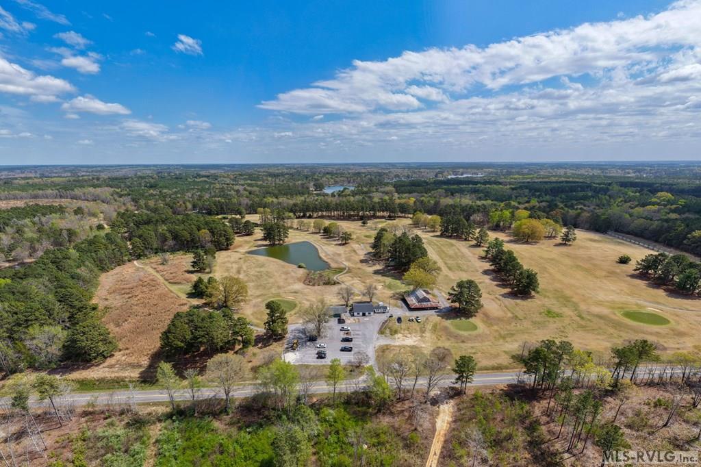 139 Country Club Dr.