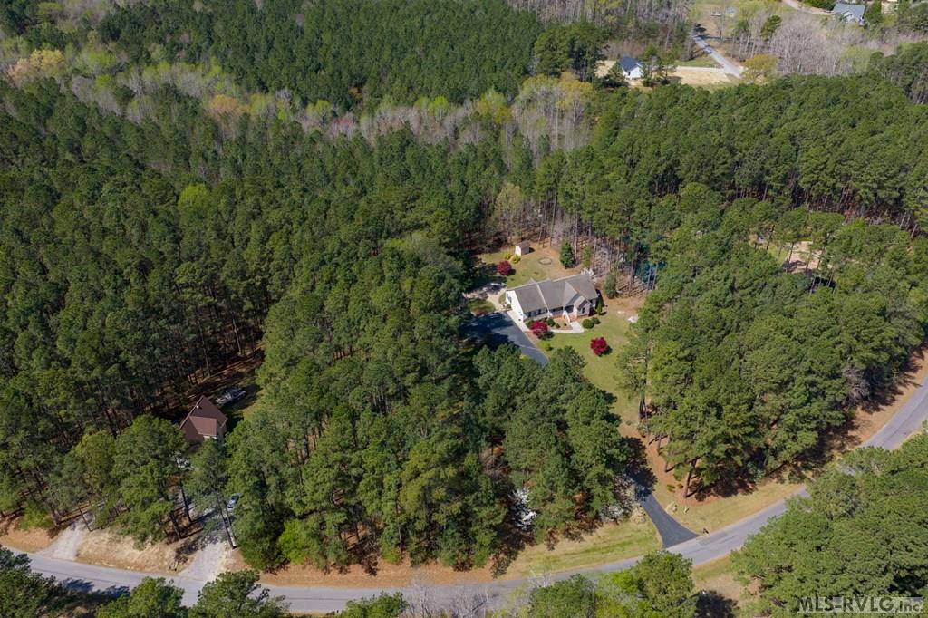 Lot 24 Country Club Dr.