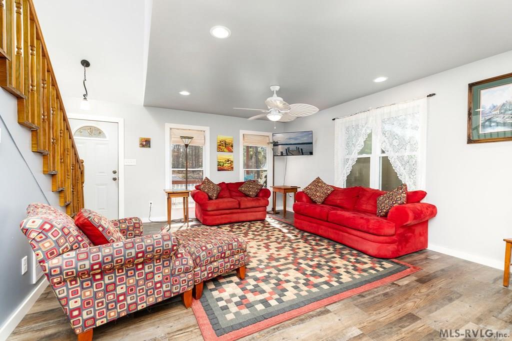 106 W Lizard Bay Drive