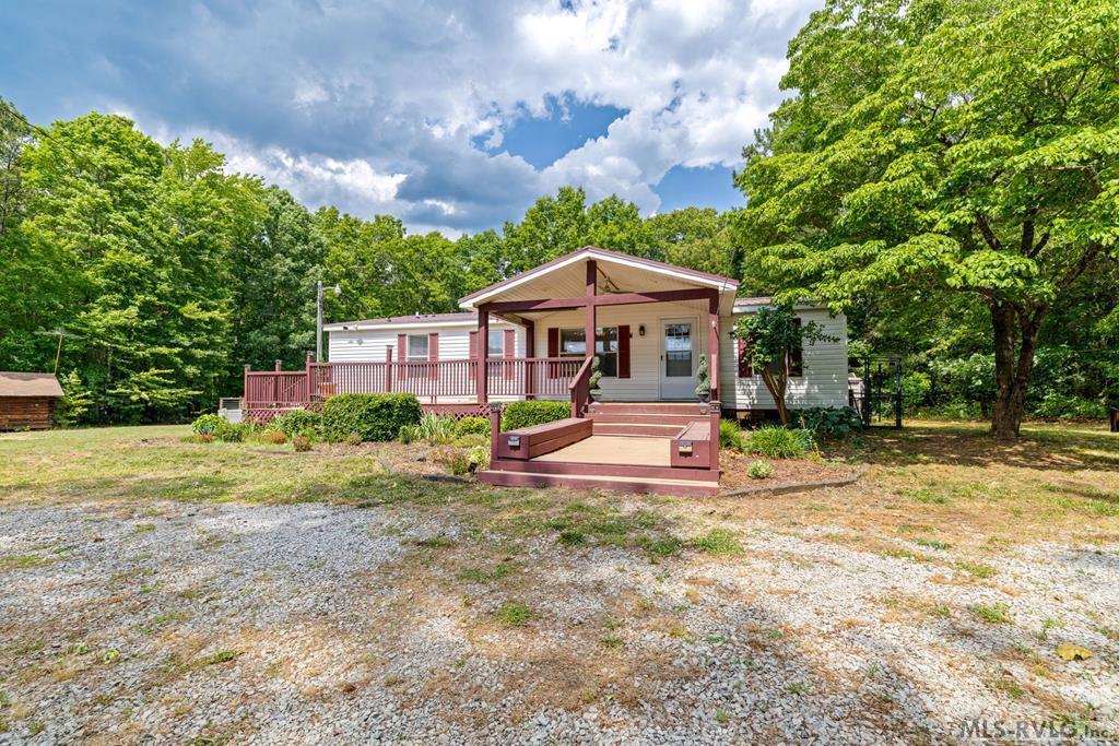 120 Sunset Hollow Ln.