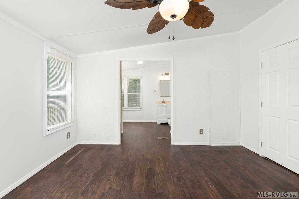 120 Sunset Hollow Ln.