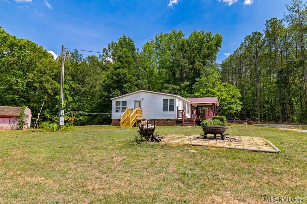 120 Sunset Hollow Ln.