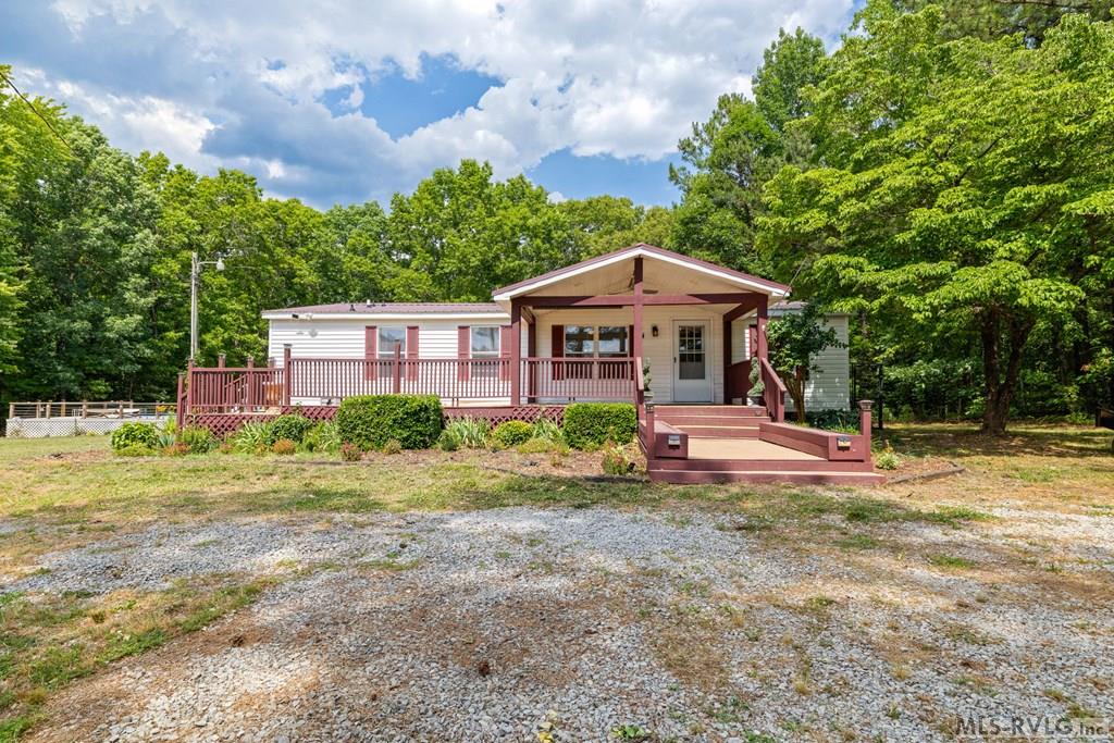 120 Sunset Hollow Ln.