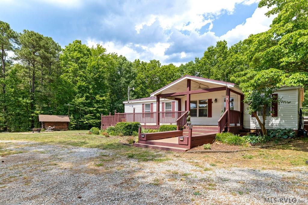 120 Sunset Hollow Ln.
