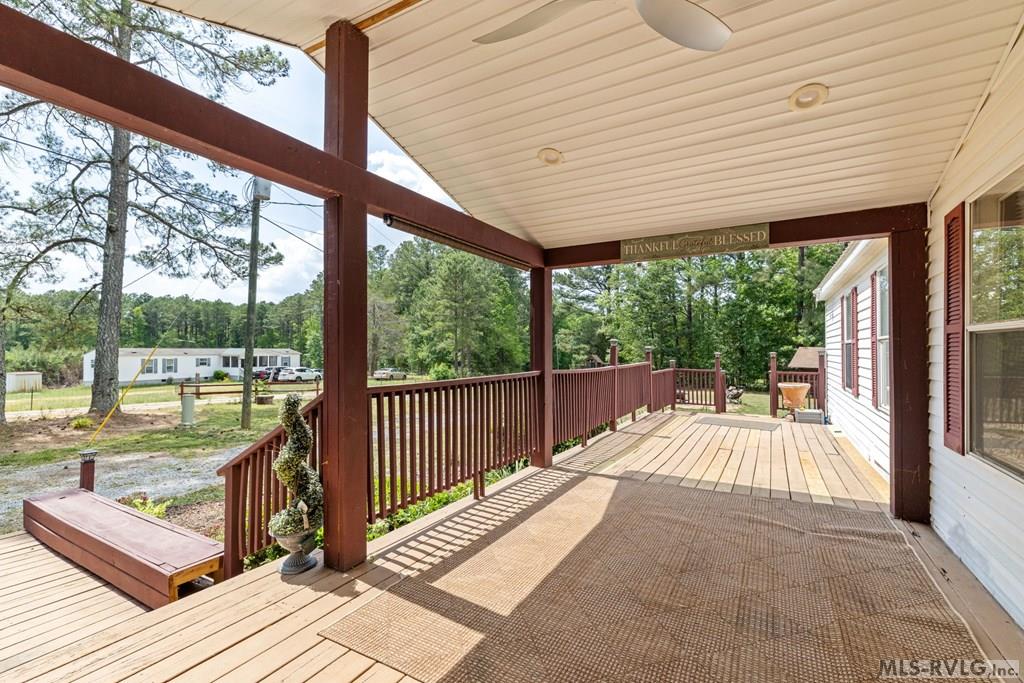 120 Sunset Hollow Ln.