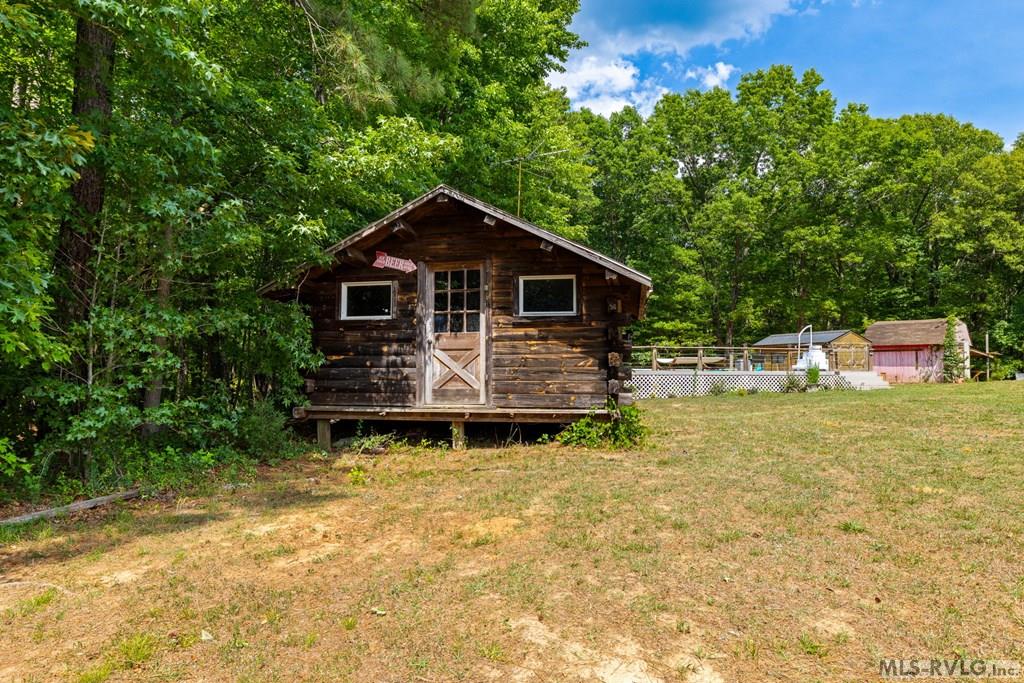 120 Sunset Hollow Ln.