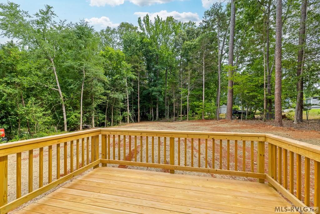 208 Chestnut Dr.