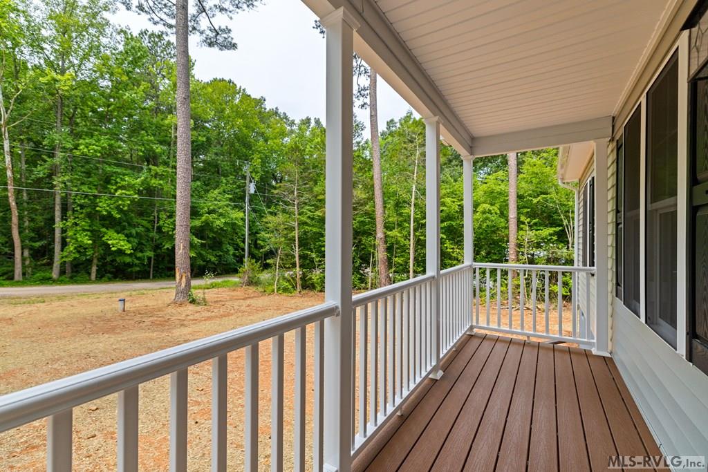 208 Chestnut Dr.